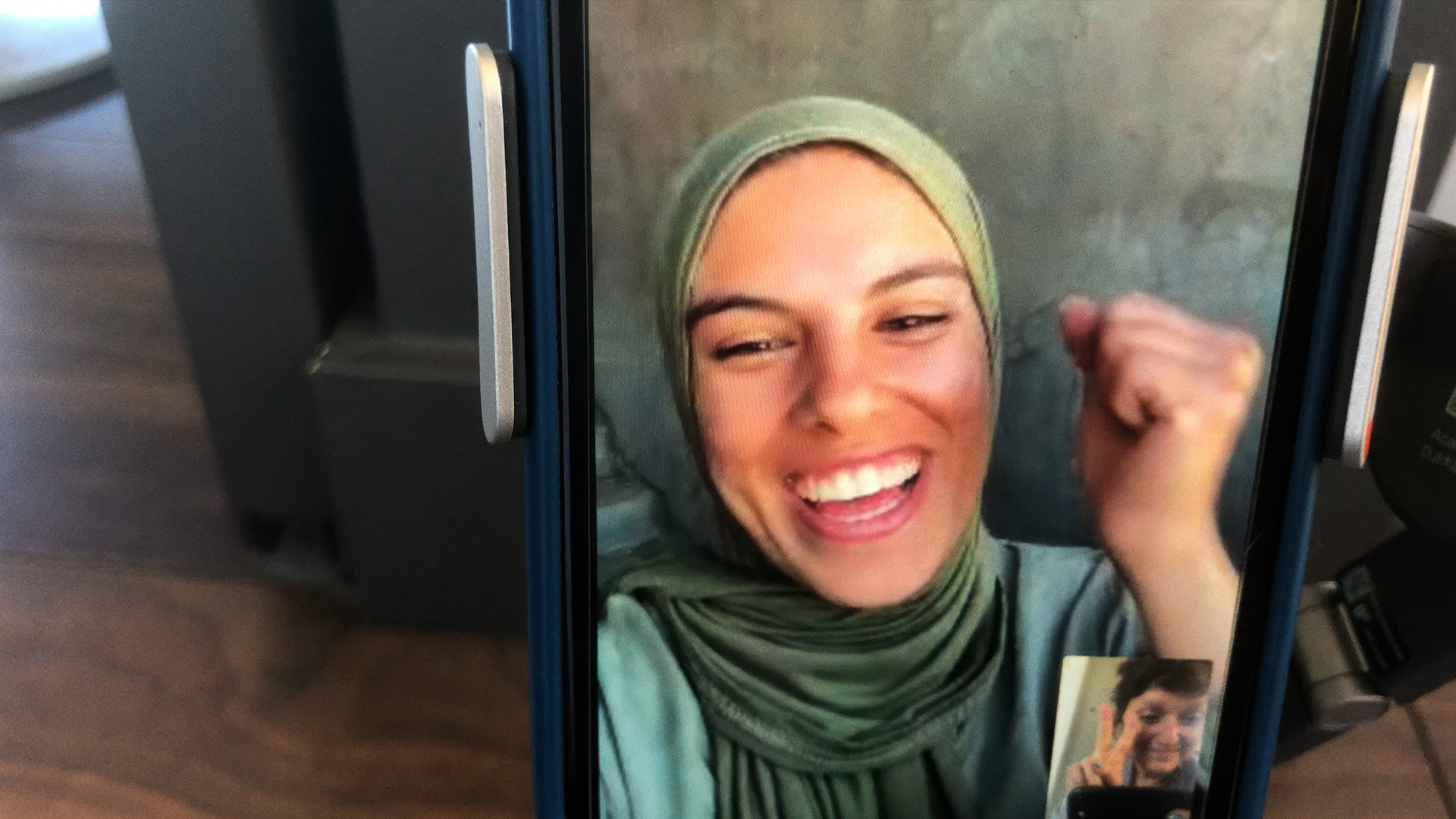 Image of Sepideh Farsi's 'Put Your Soul on Your Hand and Walk' Examines Life in Gaza Through the Eyes of One Extraordinary Woman article